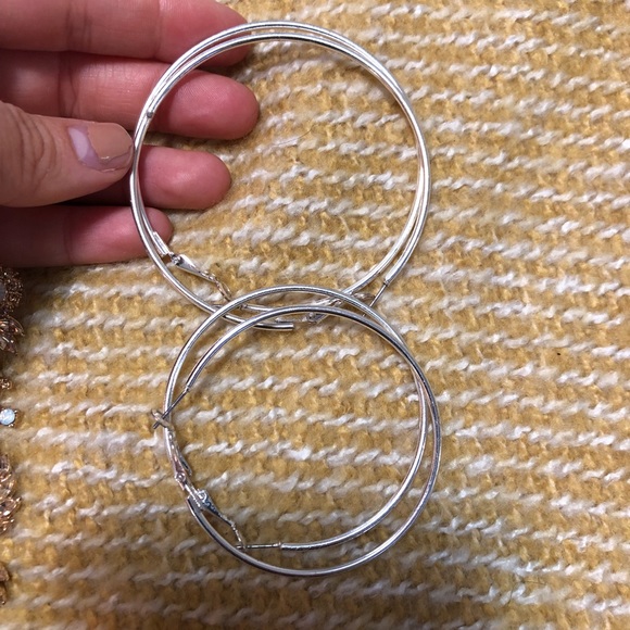 Earring bundle! - Picture 5 of 5